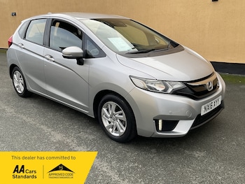 Used Honda Jazz 2016 for sale - 77260902: Photo