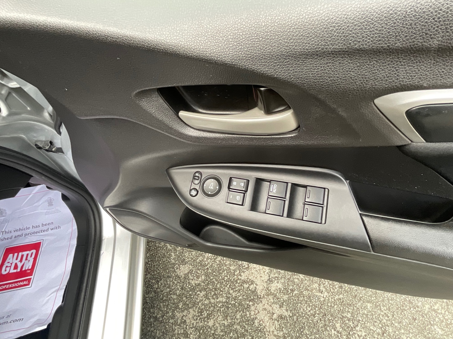 Used Honda Jazz 2016 for sale - 77260902: Photo 29