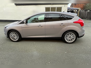 Used Ford Focus 2012 for sale - 77902336: Photo
