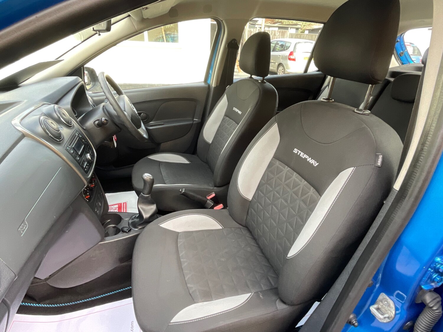 Used Dacia Sandero Stepway 2014 for sale - 77833624: Photo 17