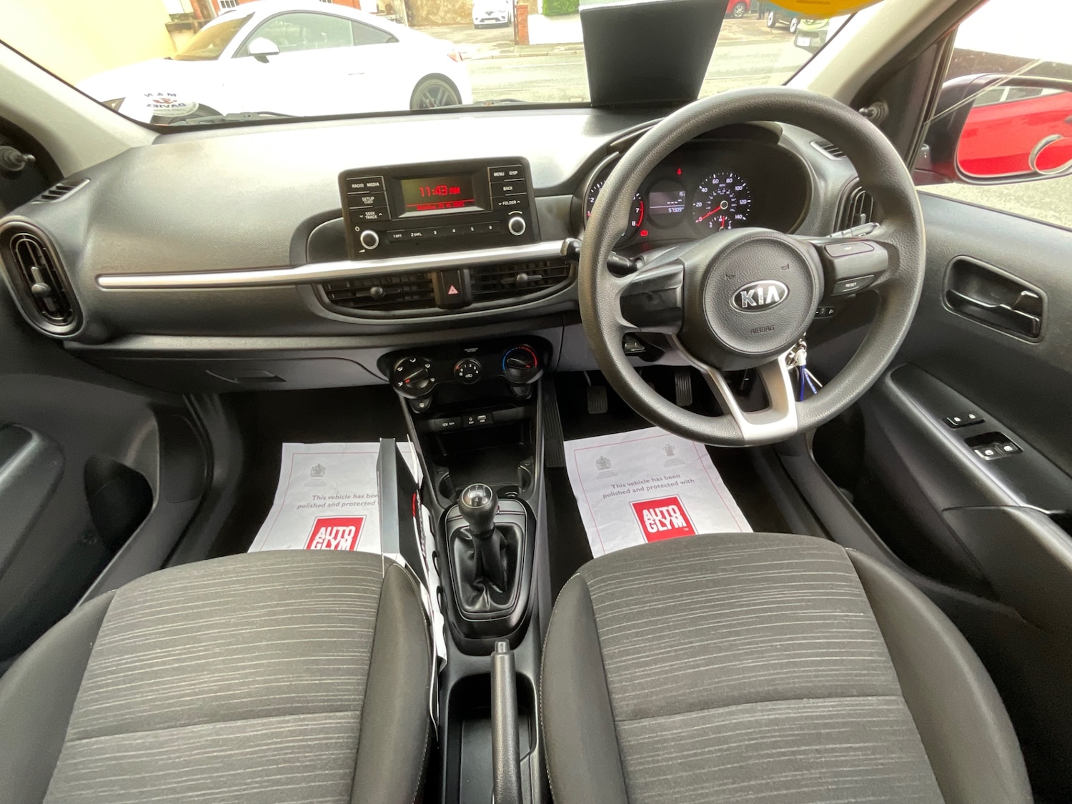 Used Kia Picanto 2017 for sale - 76319752: Photo 11