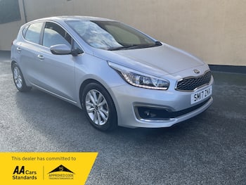 Used Kia Ceed 2017 for sale - 79852648: Photo