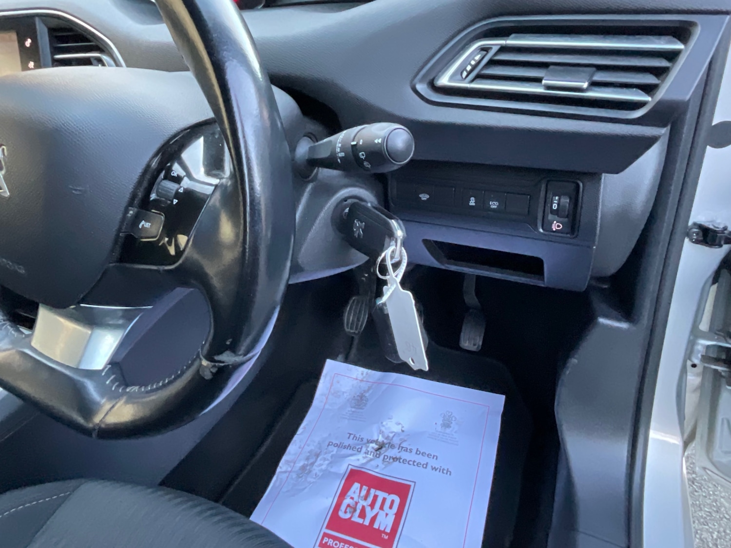 Used Peugeot 308 2017 for sale - 77023507: Photo 17