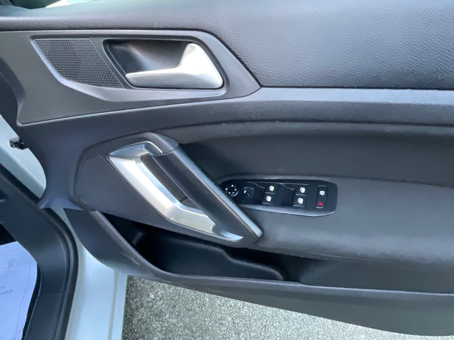 Used Peugeot 308 2017 for sale - 77023507: Photo 18