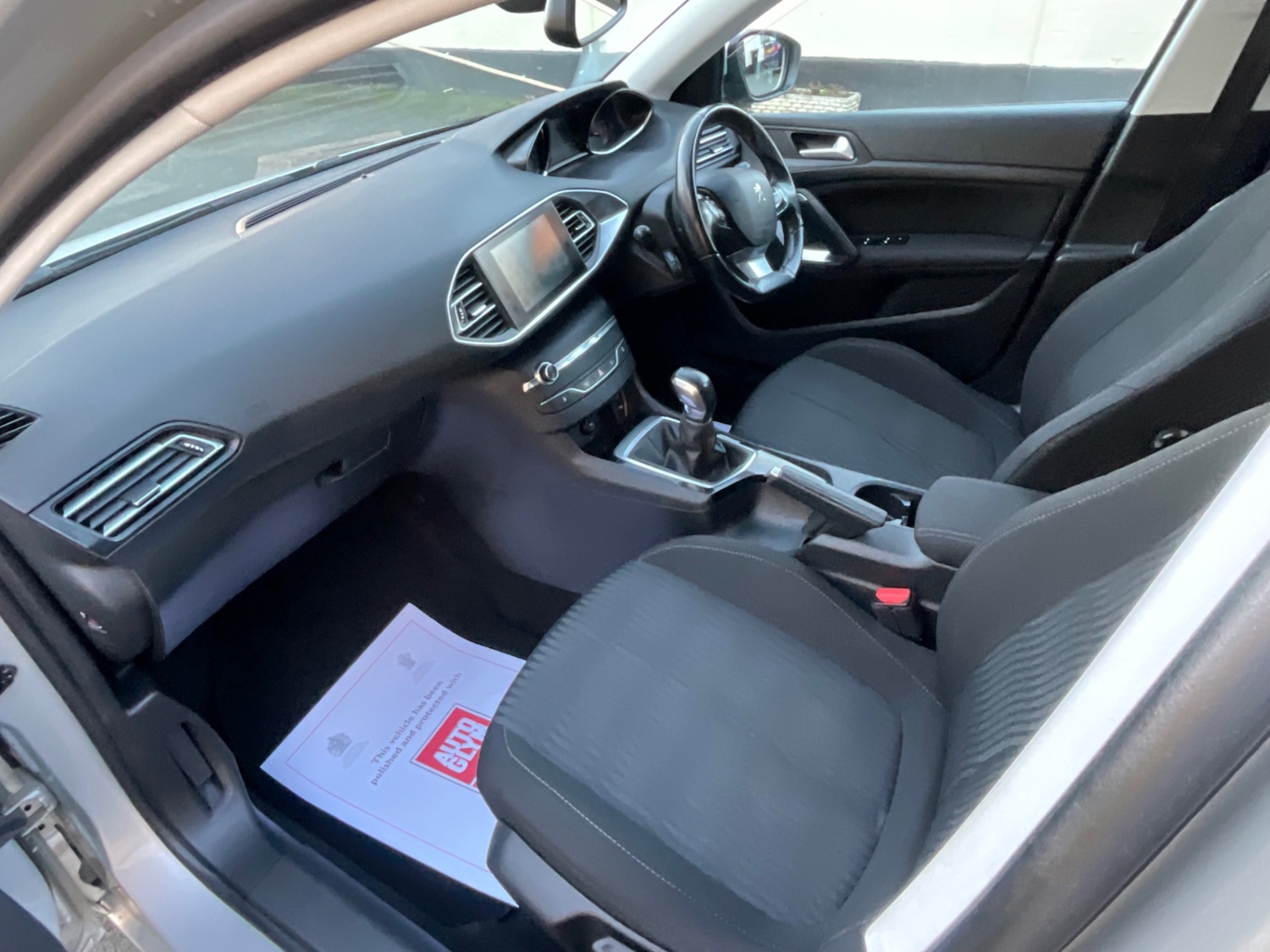 Used Peugeot 308 2017 for sale - 77023507: Photo 24