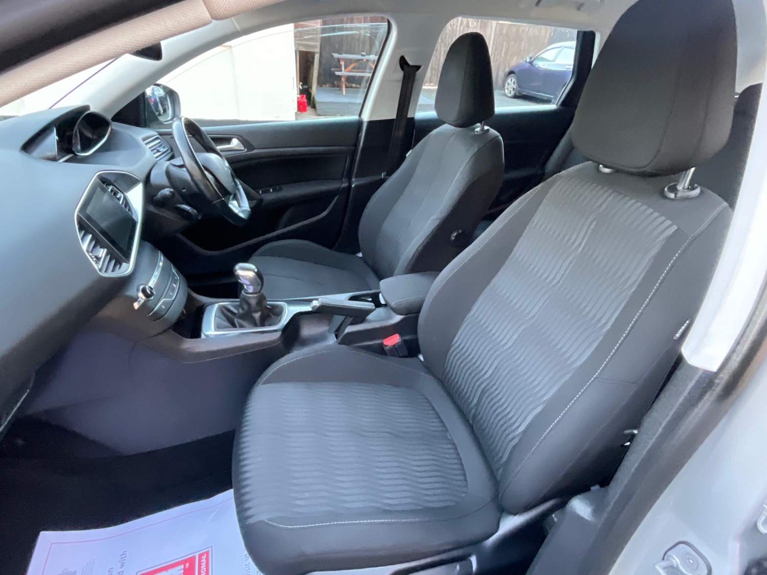 Used Peugeot 308 2017 for sale - 77023507: Photo 25