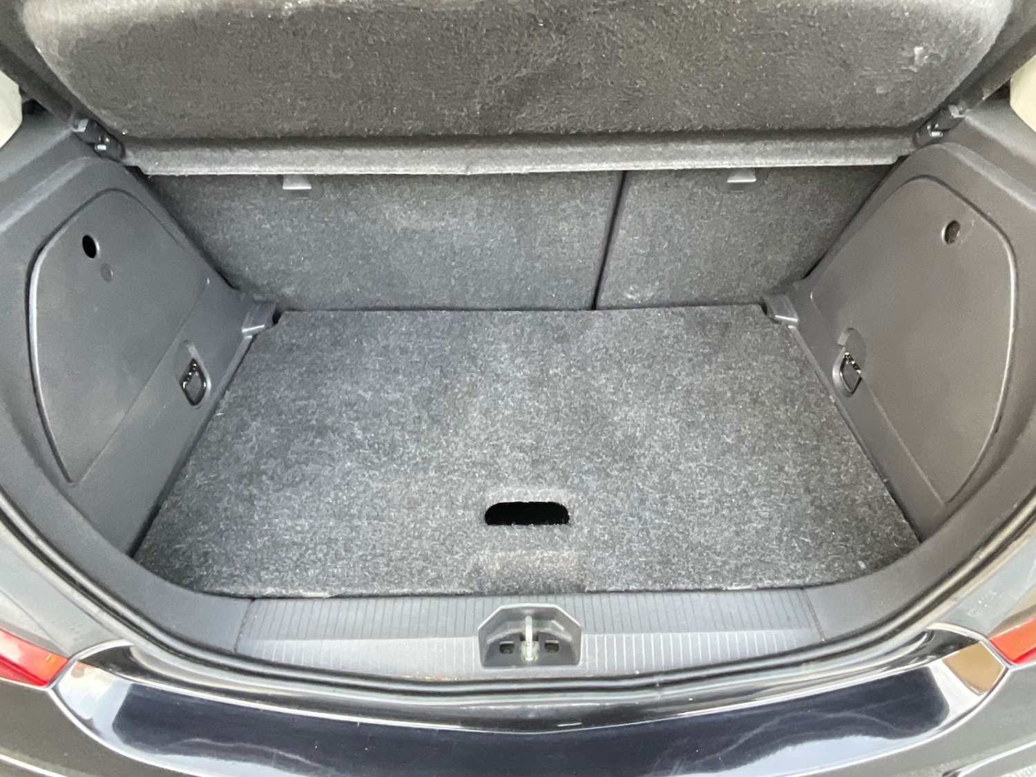 Used Vauxhall Corsa 2011 for sale - 76958603: Photo 24