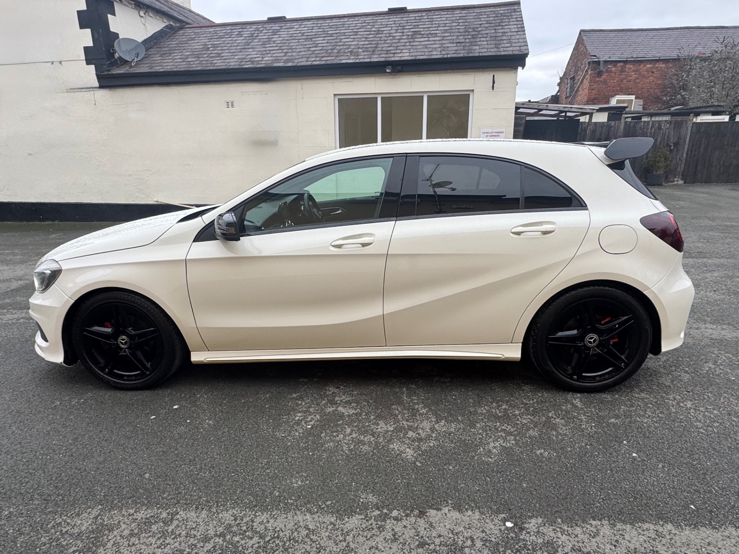 Used Mercedes-Benz A-Class 2013 for sale - 77417520: Photo 7