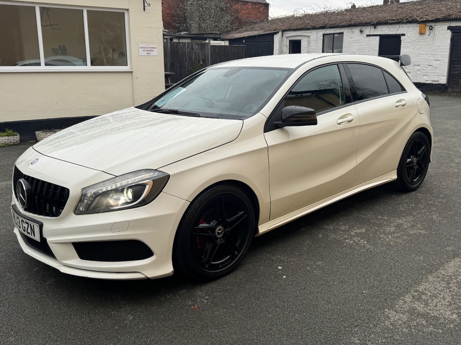 Used Mercedes-Benz A-Class 2013 for sale - 77417520: Photo 9