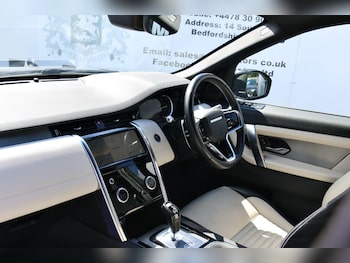 Used Land Rover Discovery Sport 2021 for sale - 79363434: Photo