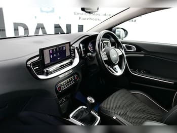 Used Kia Ceed 2022 for sale - 79740745: Photo