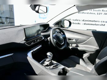Used Peugeot 3008 2022 for sale - 79363432: Photo