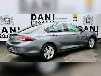 Used Vauxhall Insignia 2021 for sale - 79726400: Photo