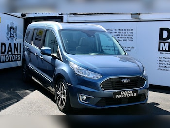 Used Ford Grand Tourneo Connect 2019 for sale - 79363445: Photo
