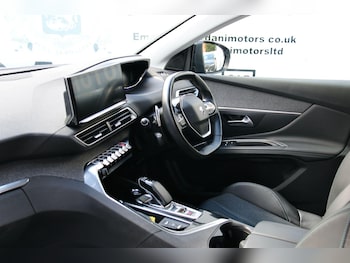 Used Peugeot 3008 2022 for sale - 79411875: Photo