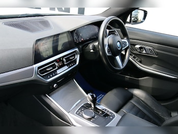 Used BMW 3 Series 2022 for sale - 79484129: Photo