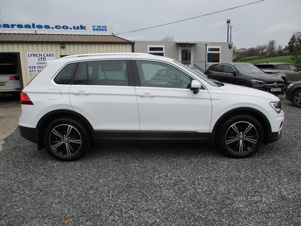 Used Volkswagen Tiguan 2017 for sale - 77994611: Photo 2
