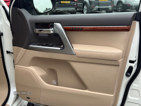 Used Toyota Landcruiser 2015 for sale - 75416009: Photo 15