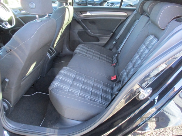 Used Volkswagen Golf 2018 for sale - 77739050: Photo 10