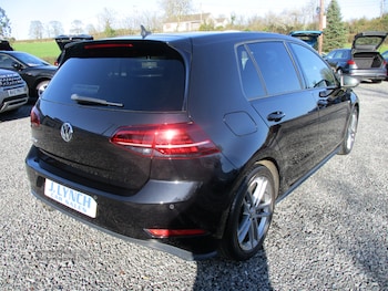 Used Volkswagen Golf 2018 for sale - 77739050: Photo