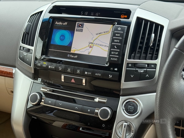 Used Toyota Land Cruiser 2015 for sale - 76965726: Photo 18