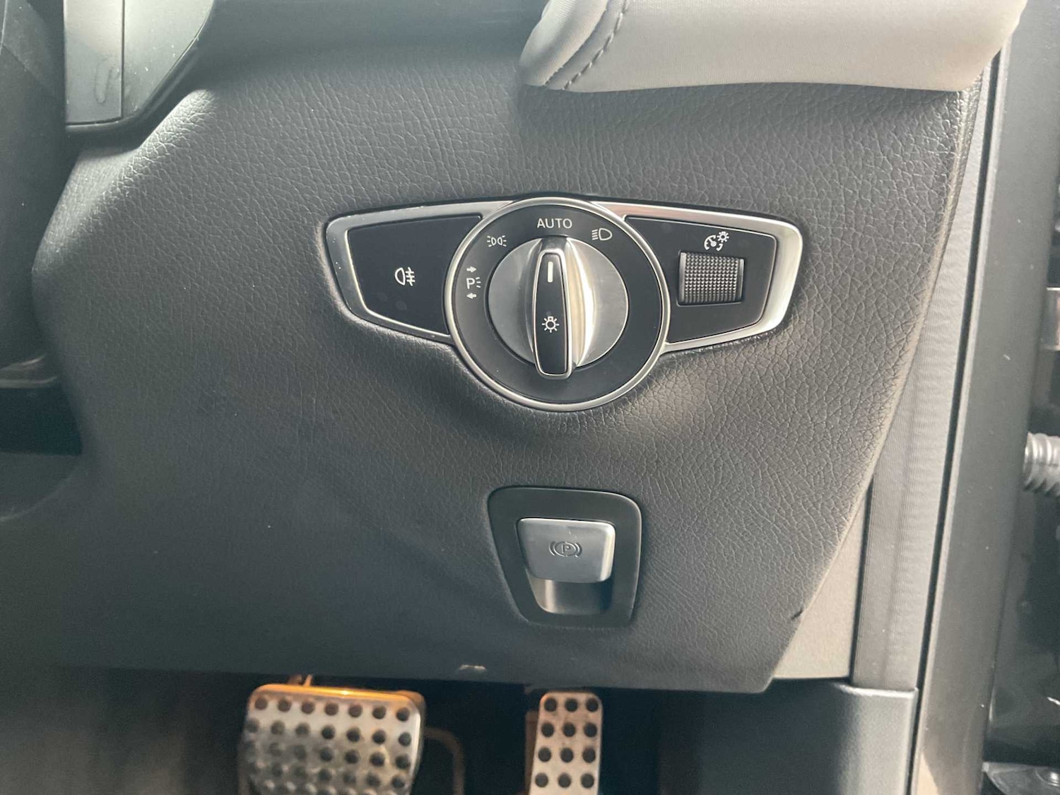 Used Mercedes-Benz EQC 2019 for sale - 77164460: Photo 29