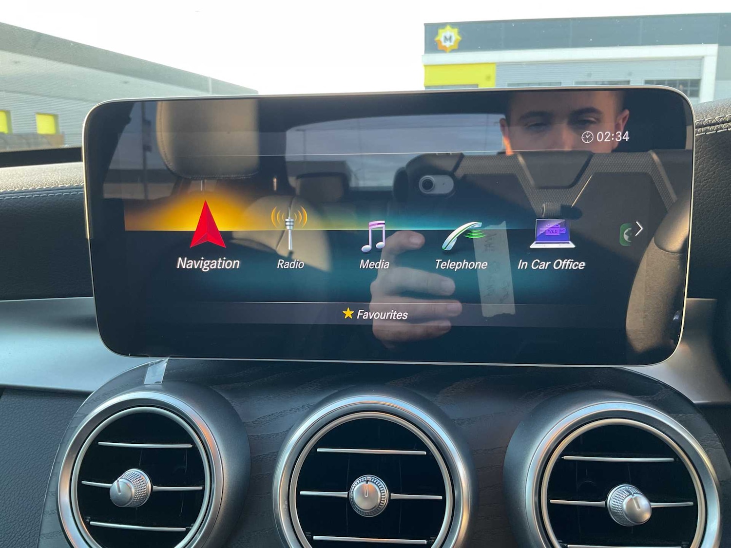 Used Mercedes-Benz C Class 2020 for sale - 77164440: Photo 32