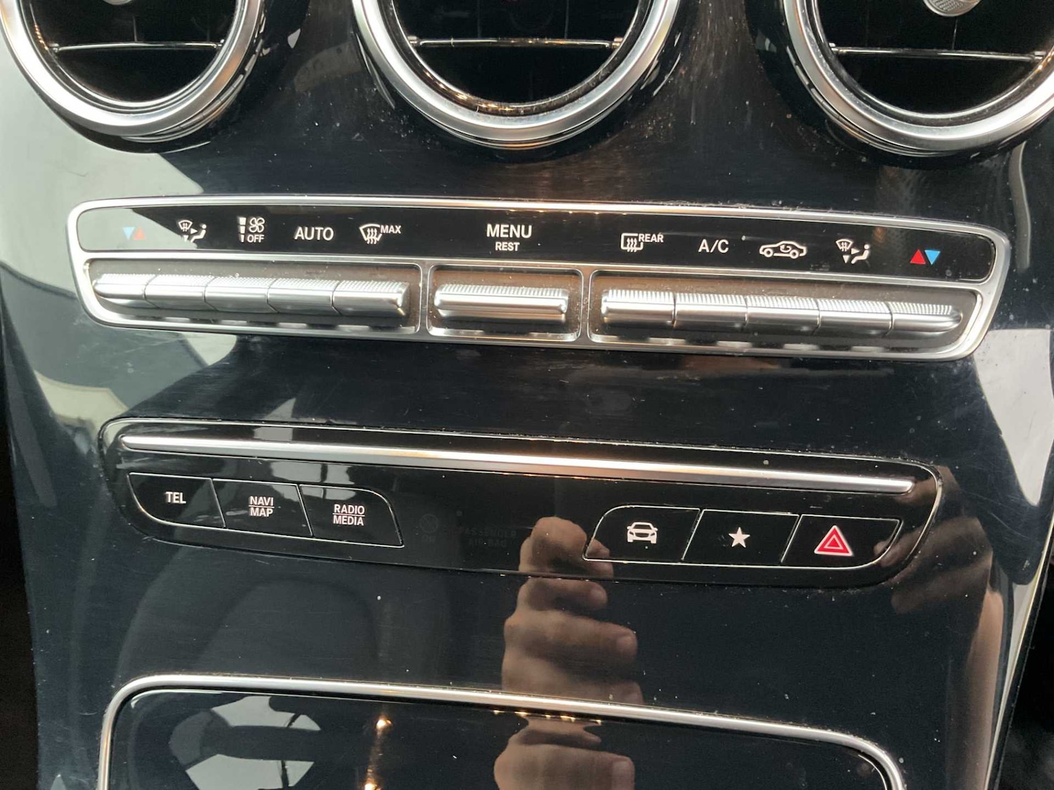 Used Mercedes-Benz GLC 2022 for sale - 76218344: Photo 31