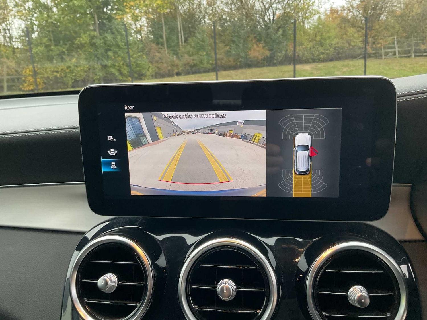 Used Mercedes-Benz GLC 2022 for sale - 76218344: Photo 34