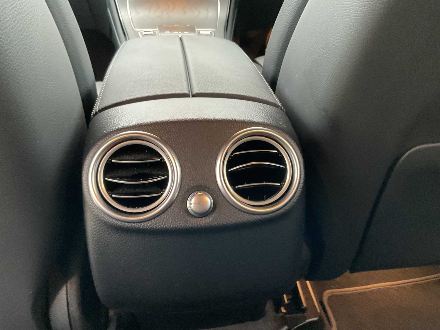 Used Mercedes-Benz GLC 2020 for sale - 77232907: Photo 20