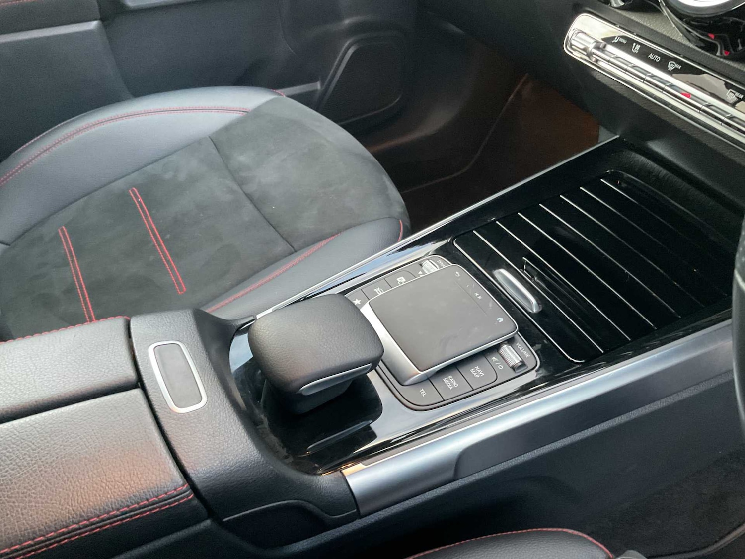 Used Mercedes-Benz GLB 2023 for sale - 77601289: Photo 29