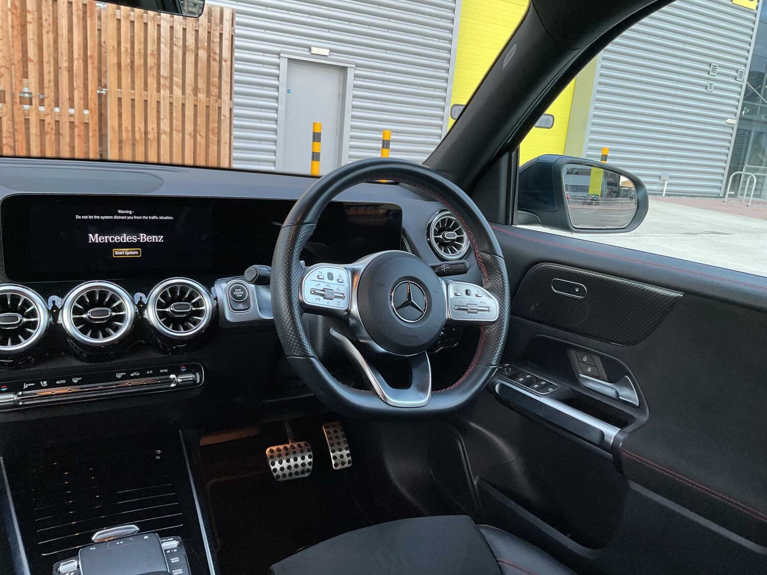 Used Mercedes-Benz GLB 2023 for sale - 77810779: Photo 22