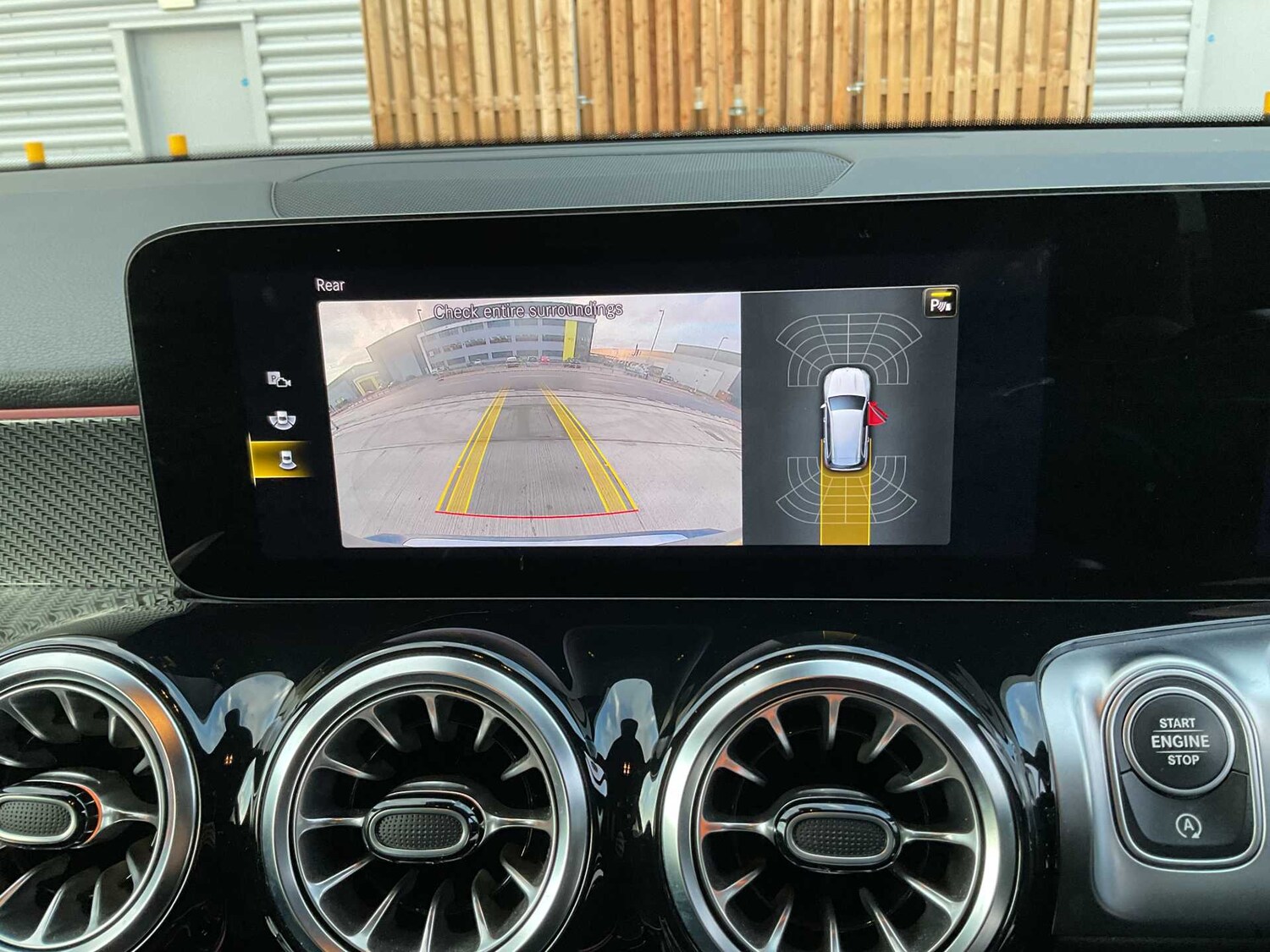 Used Mercedes-Benz GLB 2023 for sale - 77810779: Photo 34