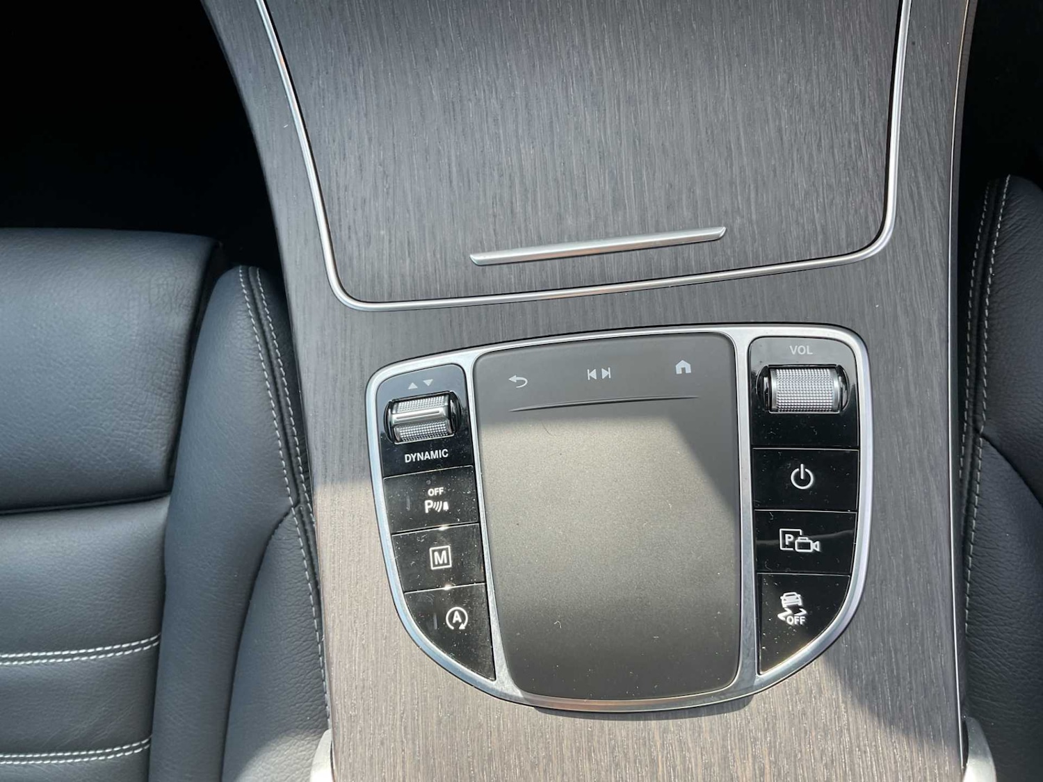 Used Mercedes-Benz GLC 2021 for sale - 76022437: Photo 30