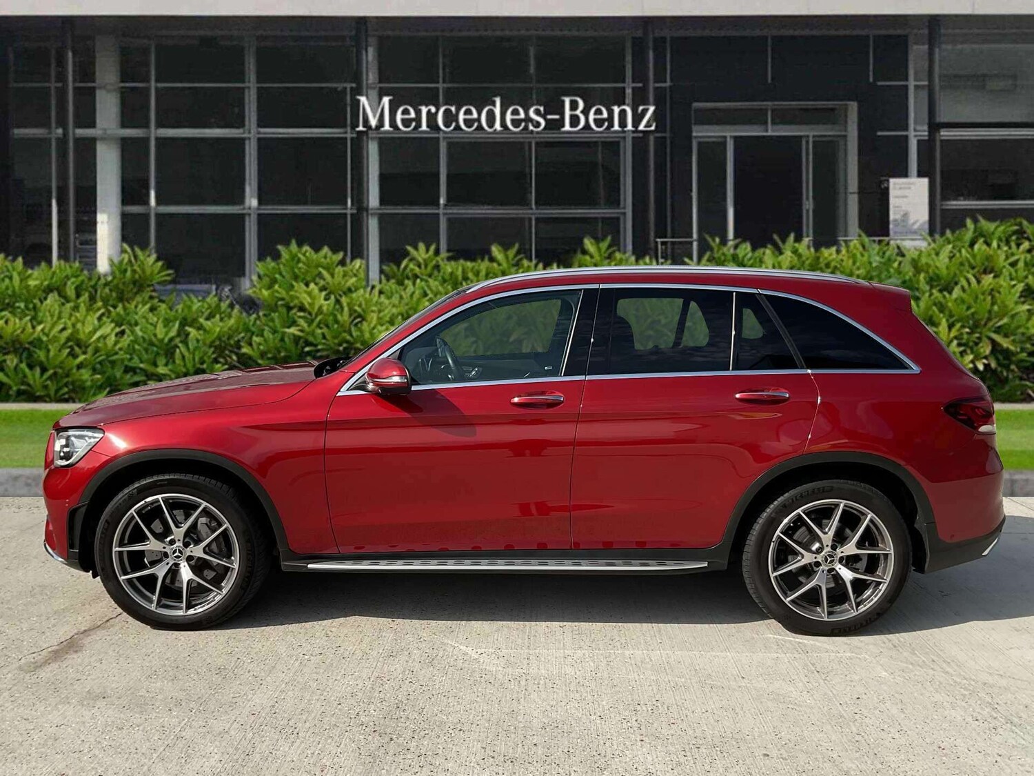 Used Mercedes-Benz GLC 2021 for sale - 76022437: Photo 6