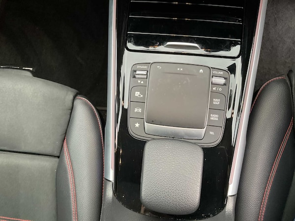 Used Mercedes-Benz GLB 2021 for sale - 76075425: Photo 30