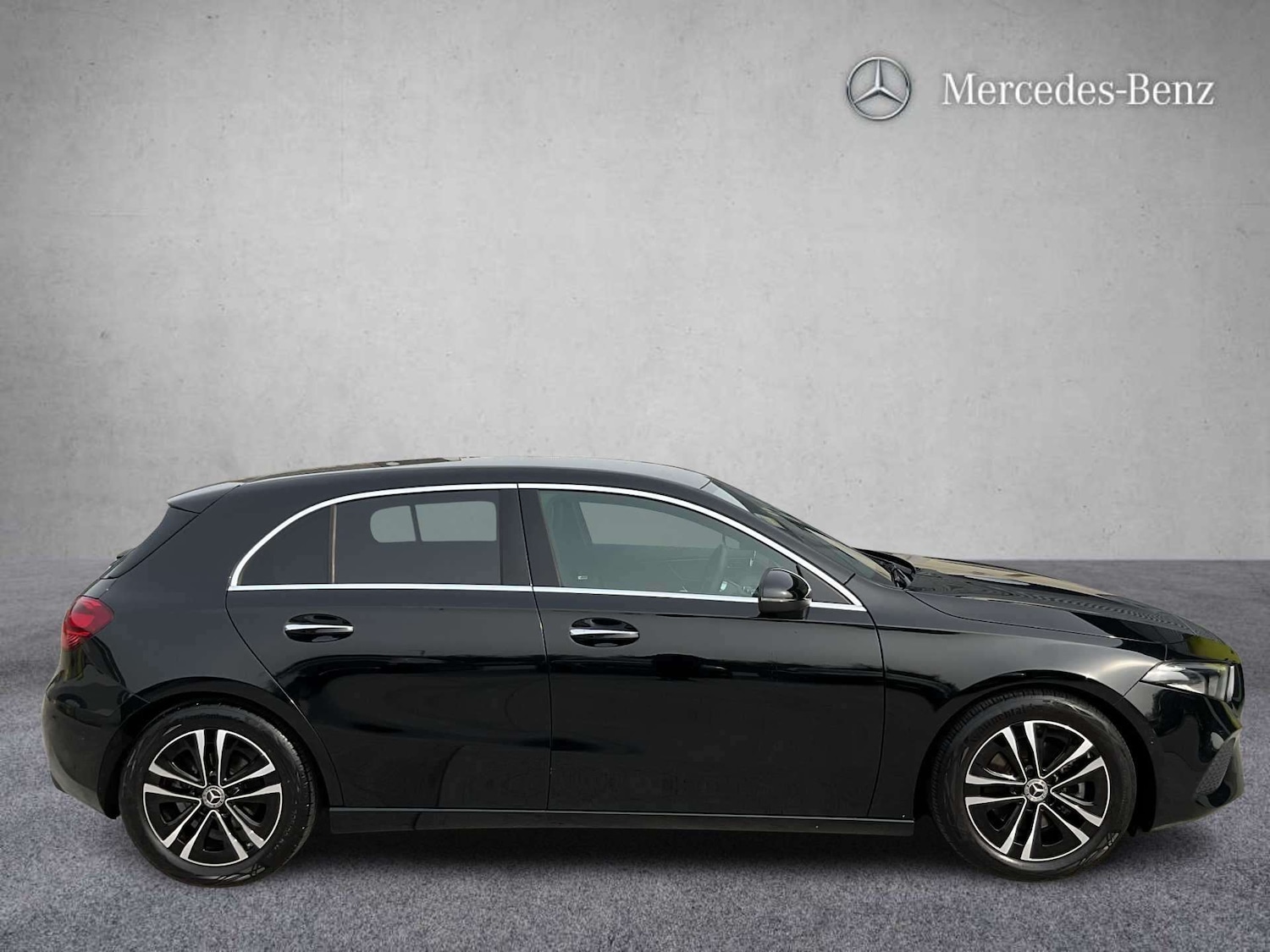 Used Mercedes-Benz A-Class 2023 for sale - 77979461: Photo 2