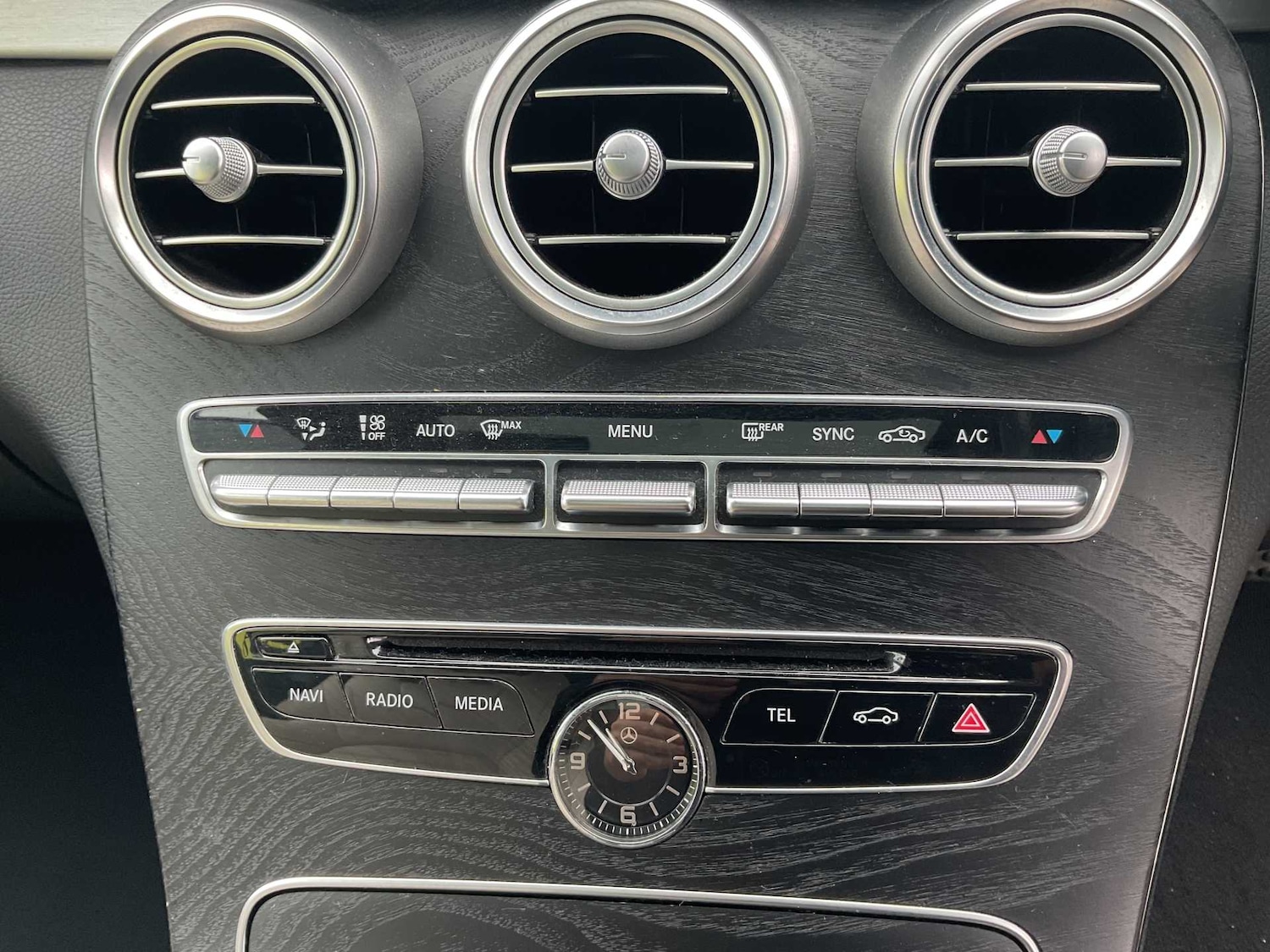 Used Mercedes-Benz C Class 2017 for sale - 77389710: Photo 31