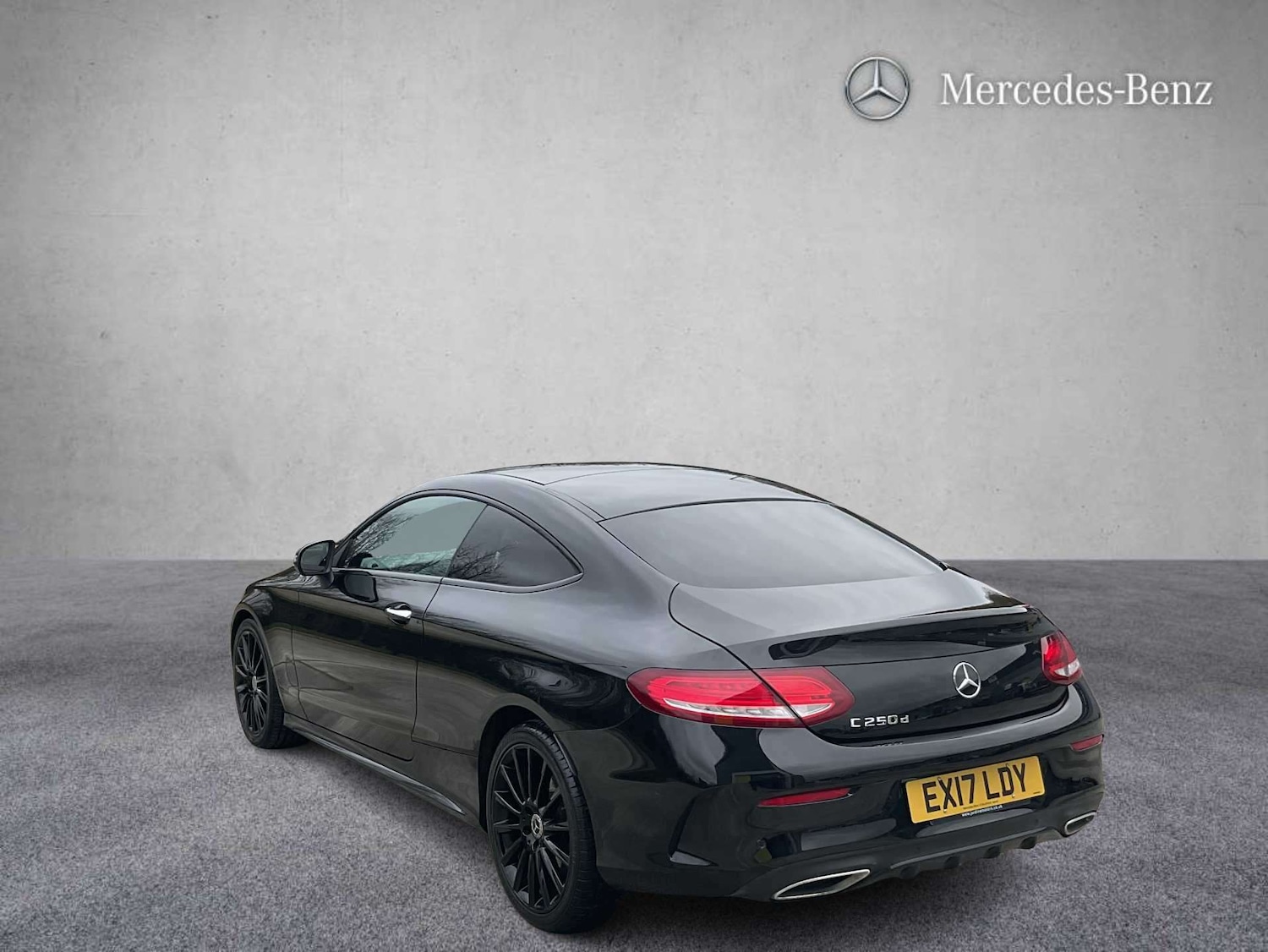 Used Mercedes-Benz C Class 2017 for sale - 77389710: Photo 5