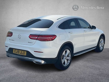 Used Mercedes-Benz GLC 2019 for sale - 79397702: Photo