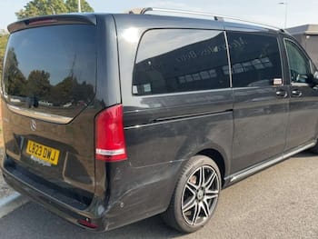 Used Mercedes-Benz V-Class 2023 for sale - 79678616: Photo