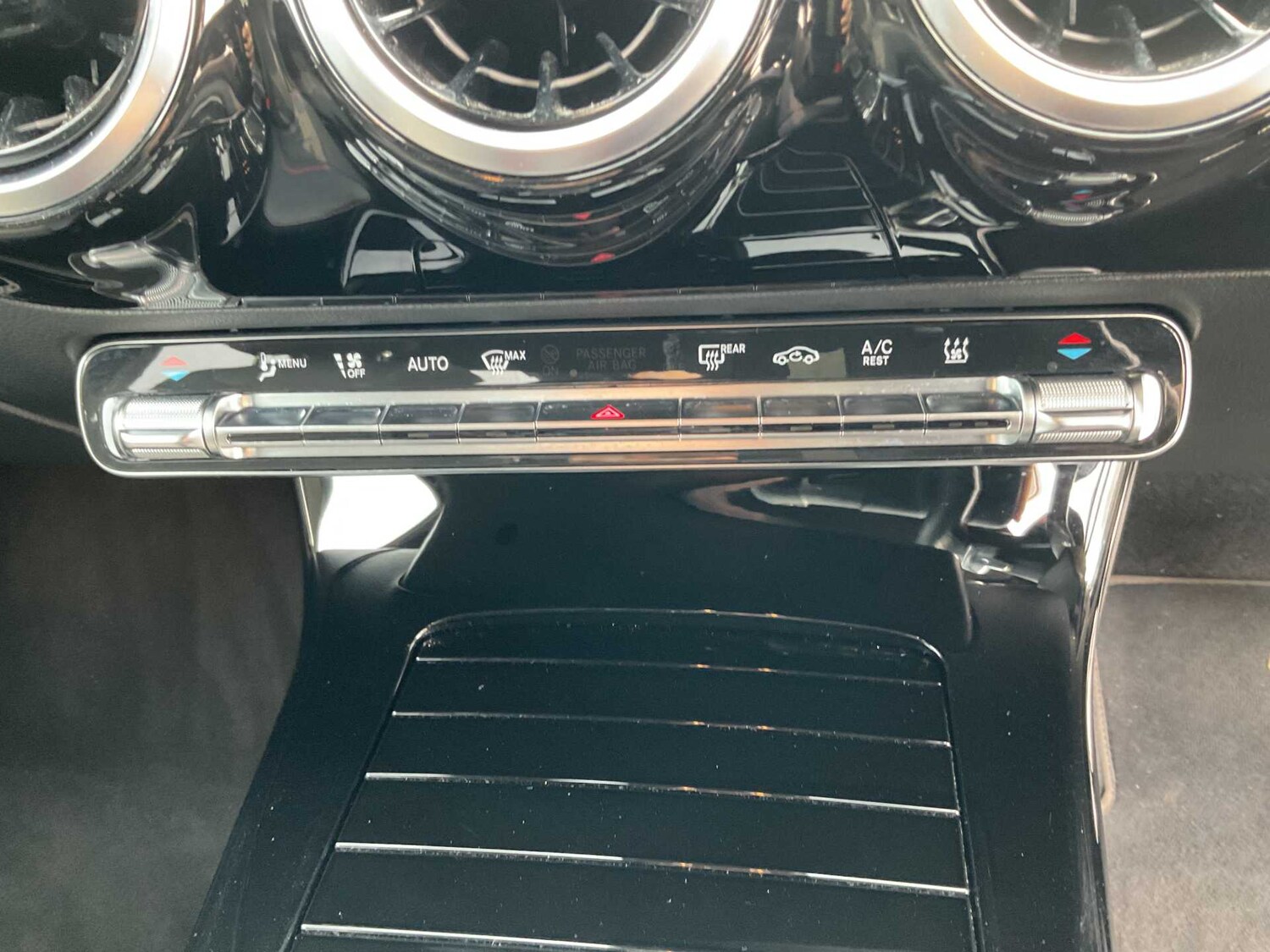 Used Mercedes-Benz A-Class 2020 for sale - 77996271: Photo 31