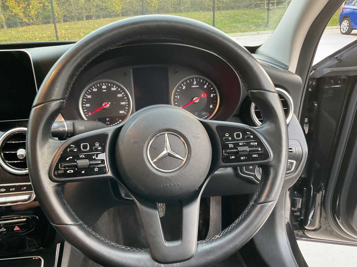 Used Mercedes-Benz C Class 2019 for sale - 76774177: Photo 25