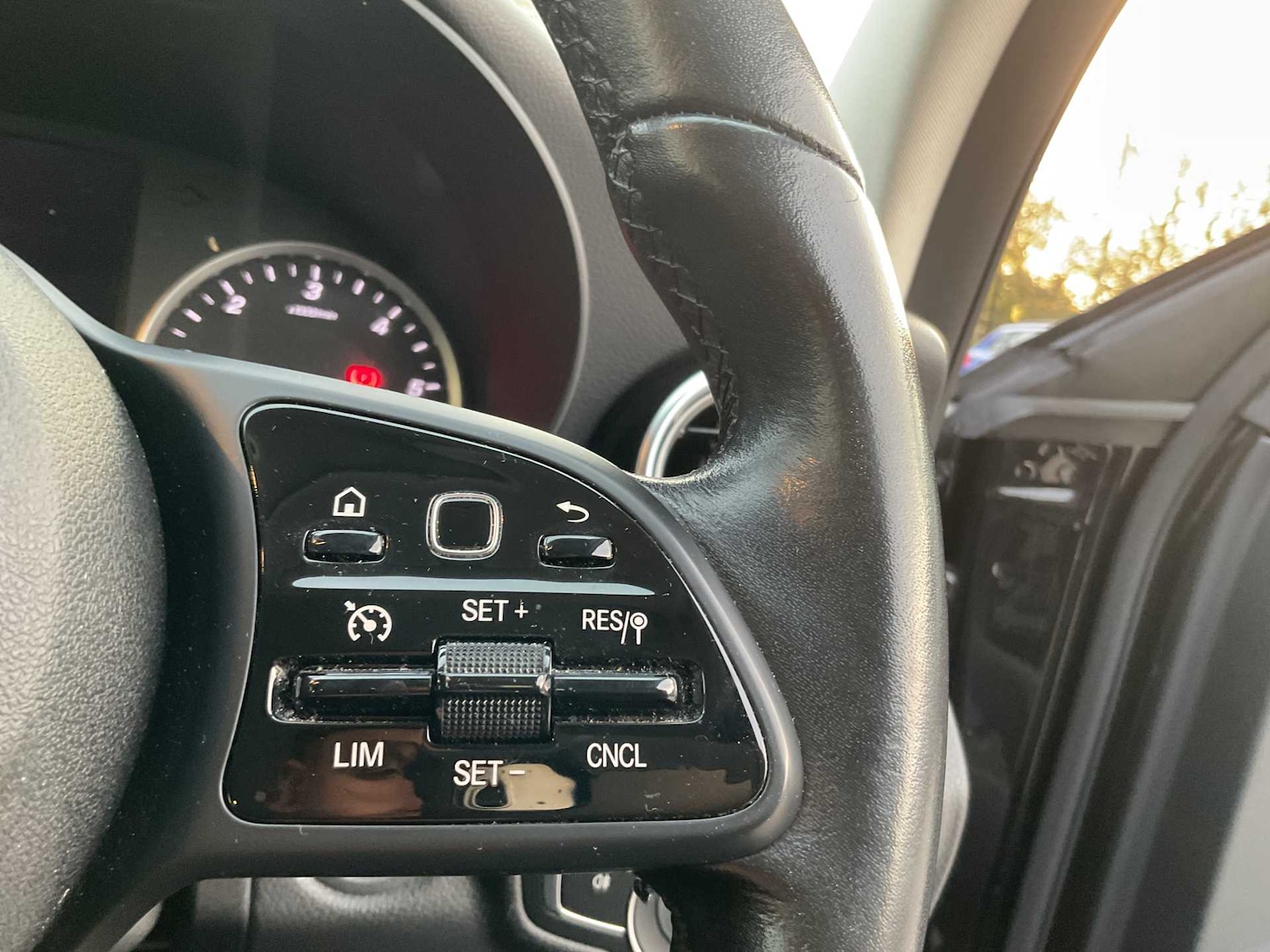 Used Mercedes-Benz C Class 2019 for sale - 76774177: Photo 26