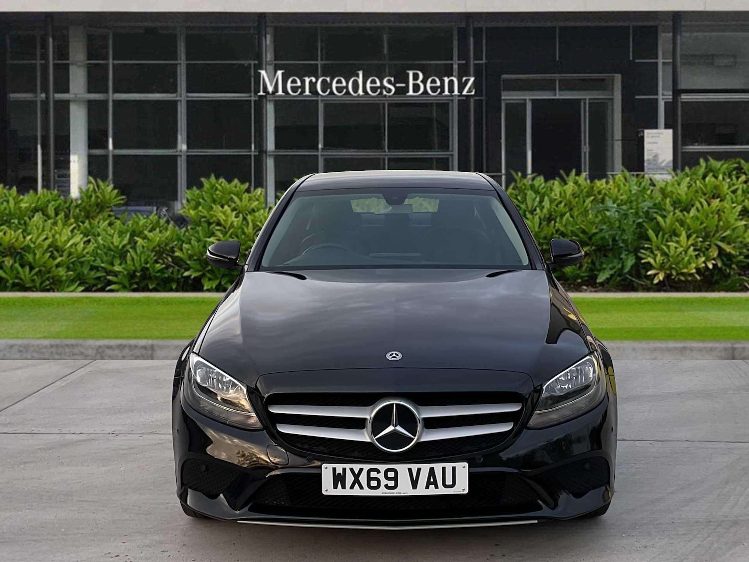 Used Mercedes-Benz C Class 2019 for sale - 76774177: Photo 8