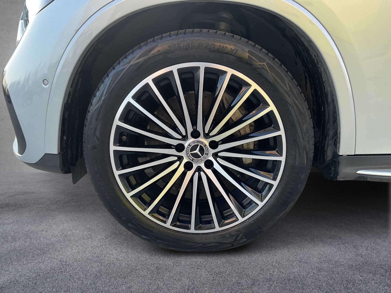 Used Mercedes-Benz GLC 2023 for sale - 77960892: Photo 12