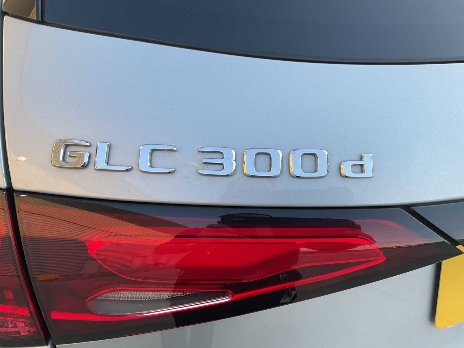 Used Mercedes-Benz GLC 2023 for sale - 77960892: Photo 16