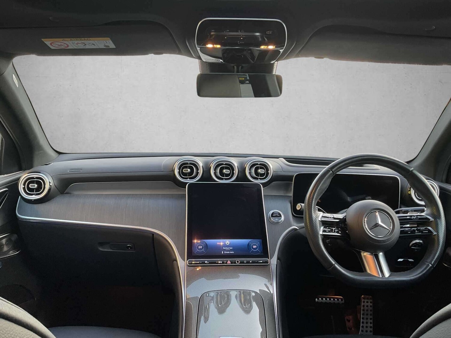 Used Mercedes-Benz GLC 2023 for sale - 77960892: Photo 21