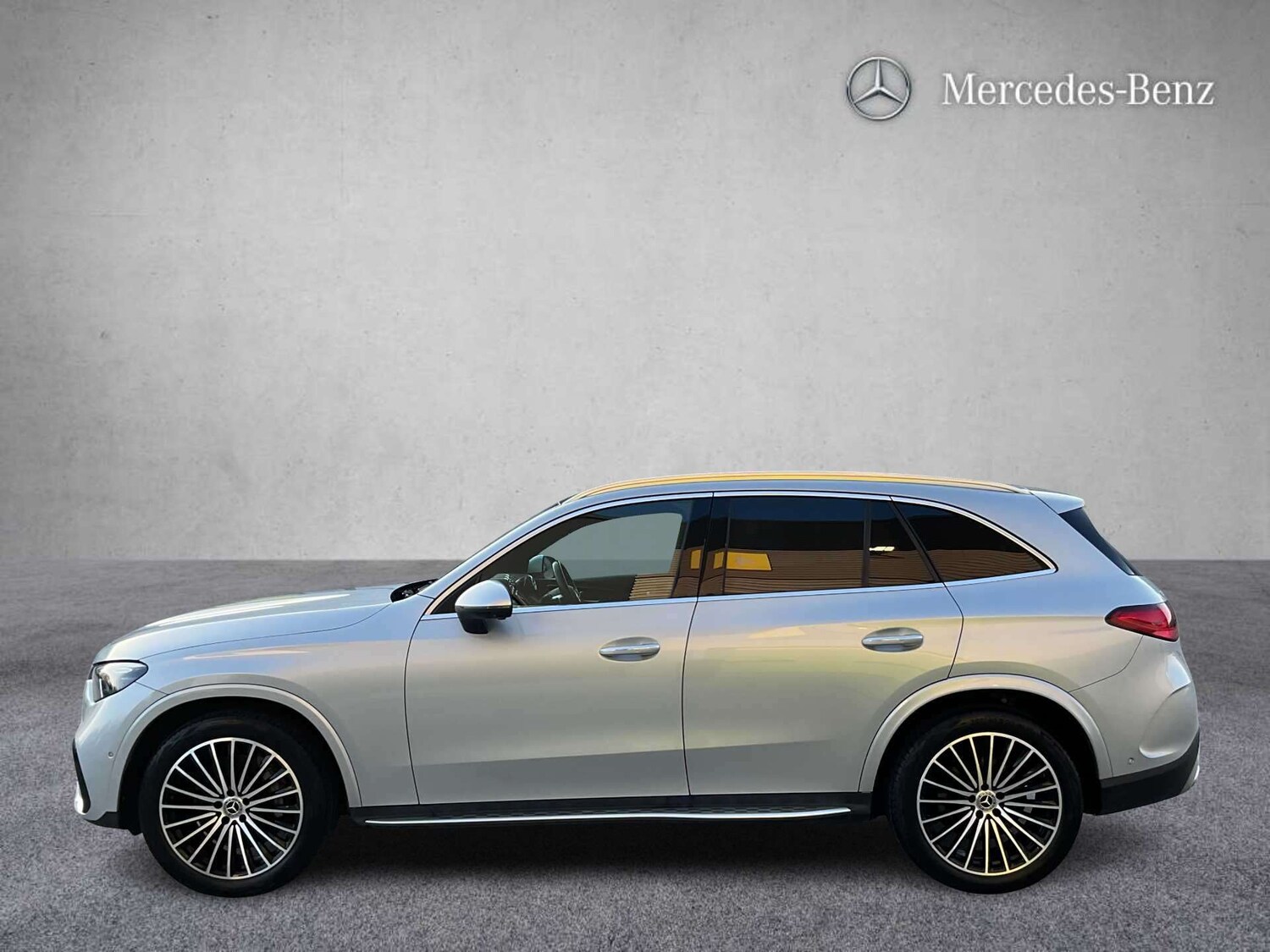 Used Mercedes-Benz GLC 2023 for sale - 77960892: Photo 6