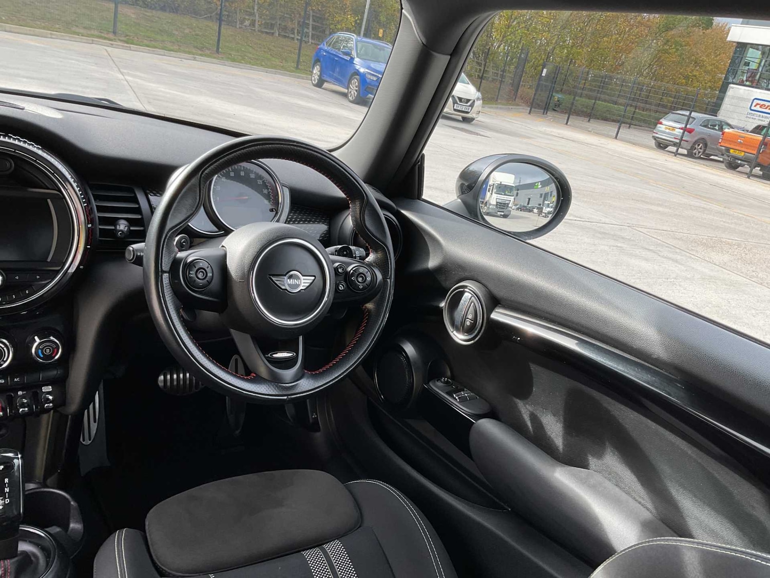Used MINI Hatch 2018 for sale - 76272047: Photo 21